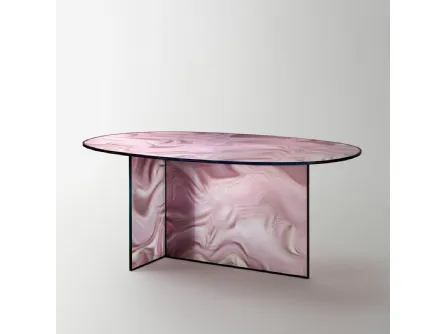 Tavolo Liquefy Ovale in cristallo con decorazione venata ed organica di Glas Italia