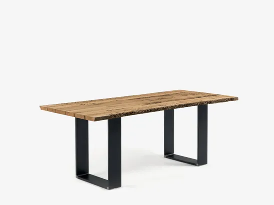 Tavolo Newton Briccola in legno massello di Briccola con base in ferro di Riva1920
