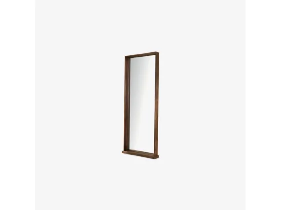 Specchio da terra Sincera con cornice in legno massello di Riva1920