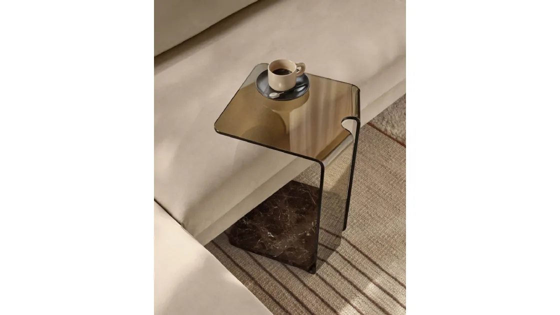 Tavolino in vetro con base in marmo York di Fiam