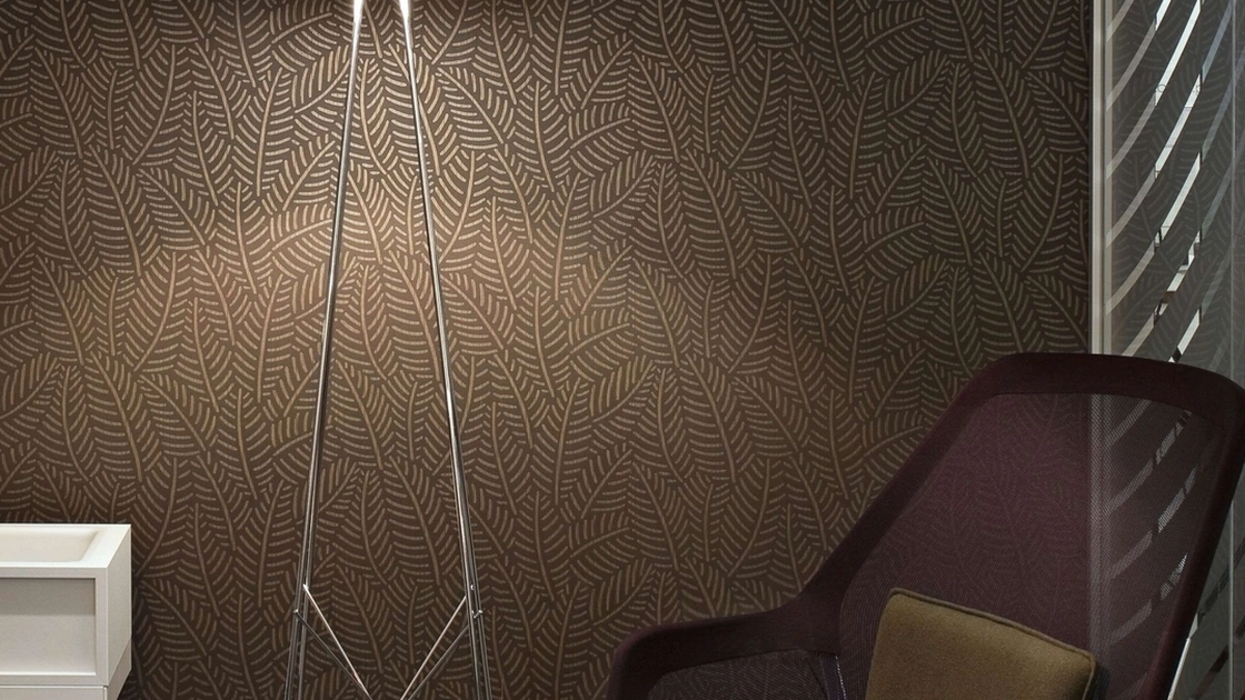 Lampada da terra a luce diffusa in acciaio e alluminio Ray Floor di Flos