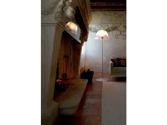 Lampada da terra in vetro di Flos