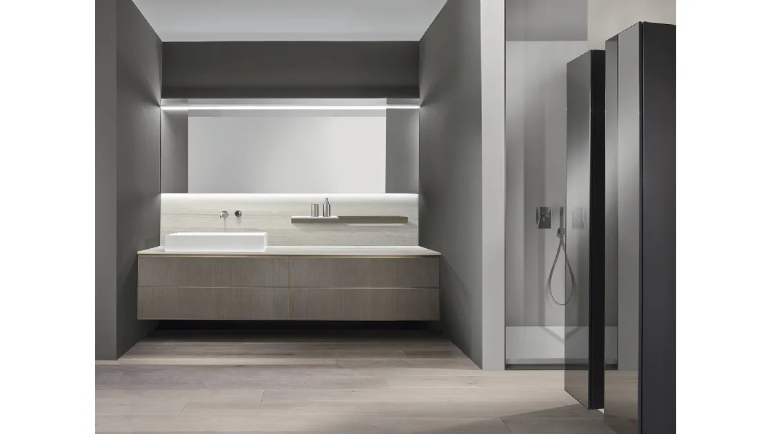 Mobile da Bagno C28 in Rovere con profili laccati di Casabath