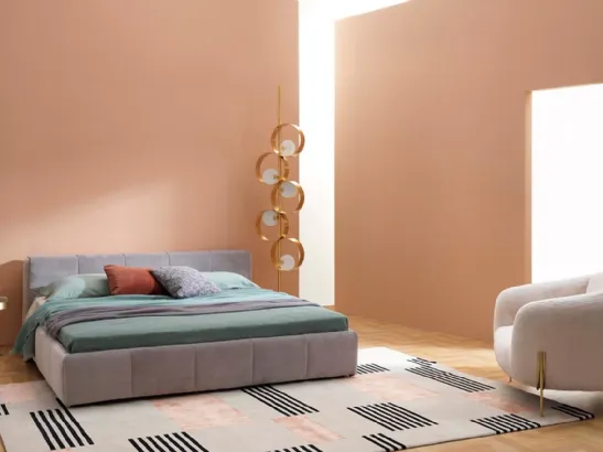Letto con testiera e giroletto trapuntati Pixel Box di Saba