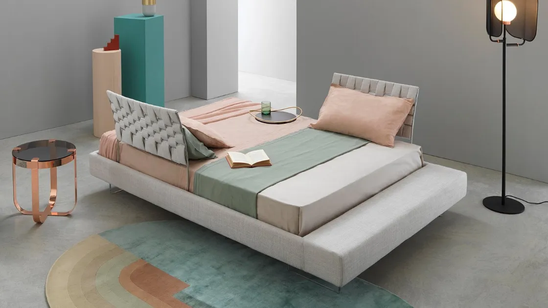Letto Limes T Large con testiera riposizionabile di Saba