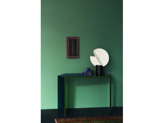 Mobile ingresso Bisel in cristallo con pellicola colorata di Glas Italia