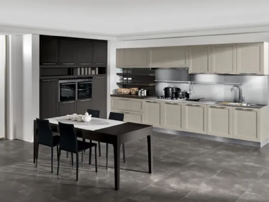 Cucina Classica lineare Itaca in Frassino massello decapè e laccato a poro aperto di Arredo3