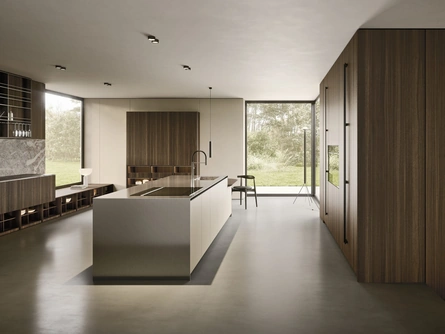 Cucina Design con isola C01 in legno e laccato di Copat Life