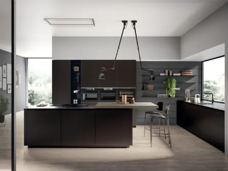 Cucina Moderna con isola in vetro opaco Caffè e penisola in impiallacciato Rovere safari Glass 2 0 di Arredo3