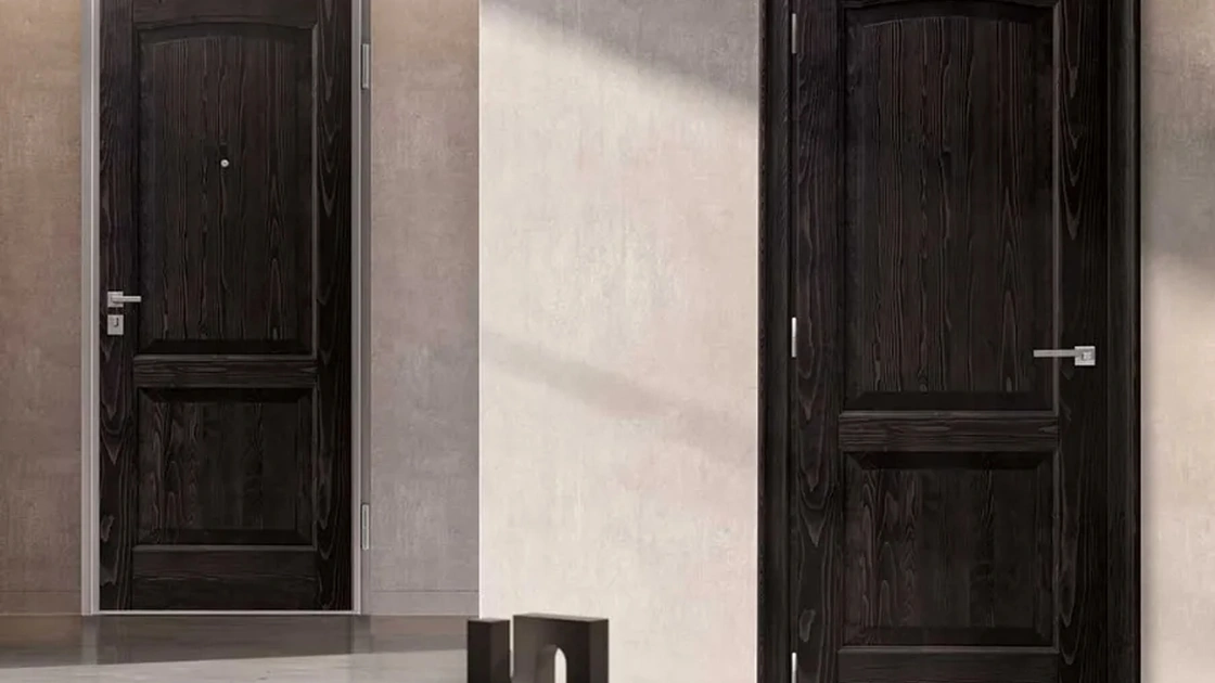 Porta per interni Rodi in legno massello di Bertolotto