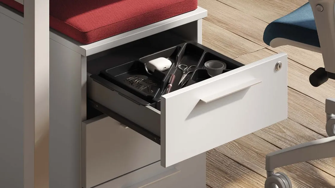 Cassettiera Pedestals di Frezza